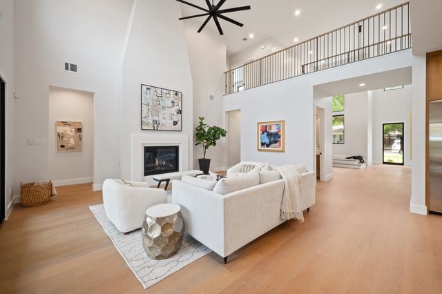 6323 Anita Street, Dallas, TX 75214