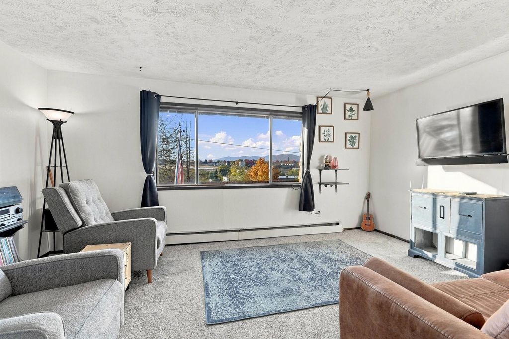 12029 E Mansfield Ave, Spokane Valley, WA 99206 photo 3