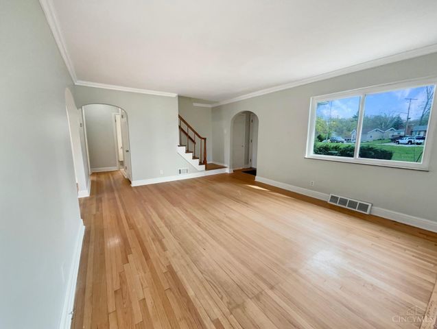 7046 Beechmont Avenue, Anderson Twp, OH 45230