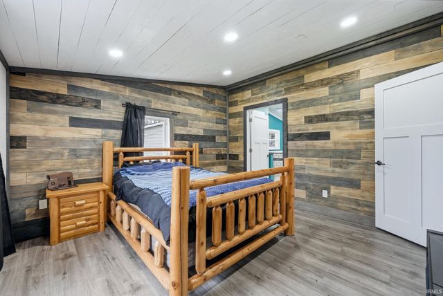 315 Hardy Street, Hudson, IN 46747