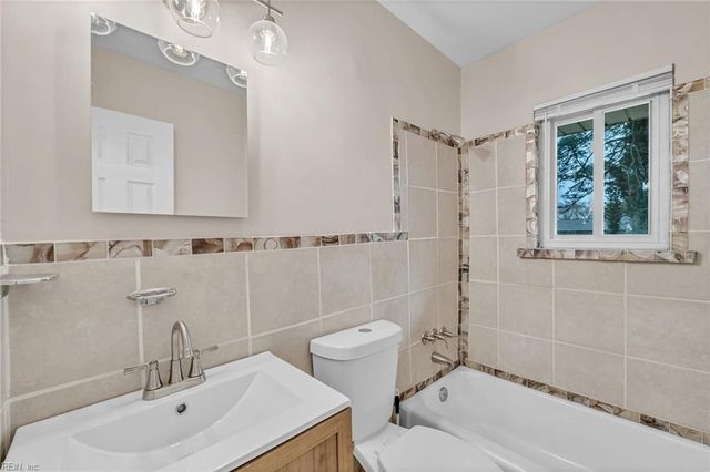 31 Radford ST, Portsmouth, VA 23701