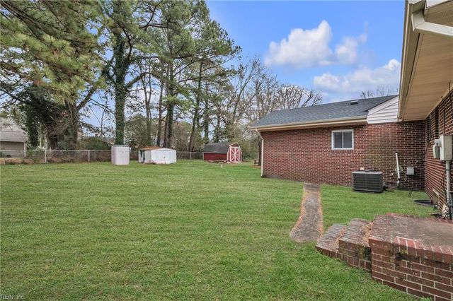 31 Radford ST, Portsmouth, VA 23701