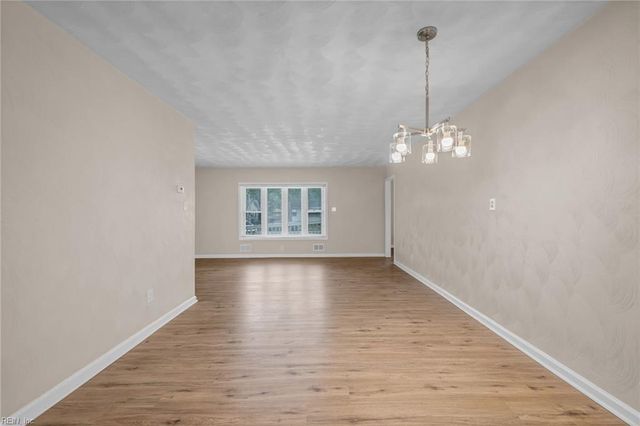 31 Radford ST, Portsmouth, VA 23701