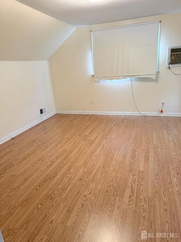 516 Braun Avenue, Highland Park, NJ 08904