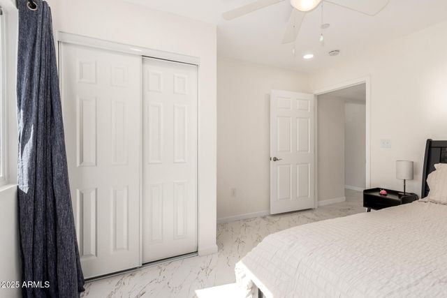 10441 W TWIN OAKS Drive, Sun City, AZ 85351