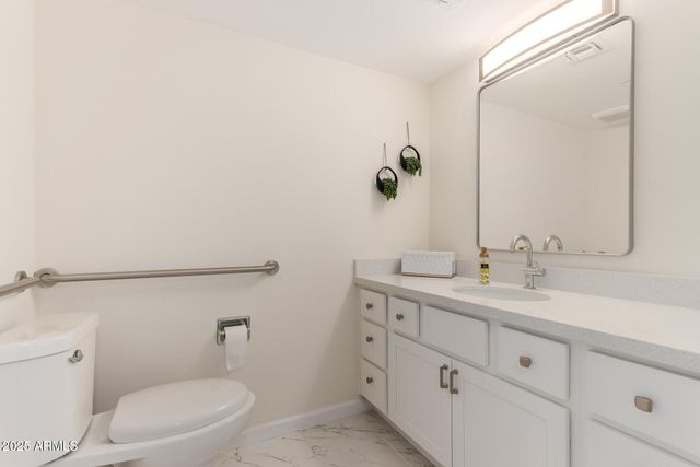 10441 W TWIN OAKS Drive, Sun City, AZ 85351