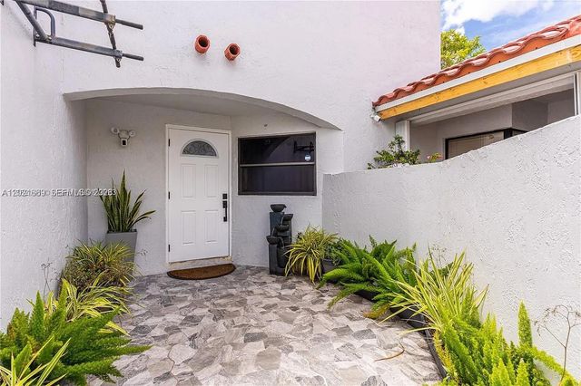 1711 San Remo Cir, Homestead, FL 33035