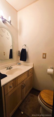 4810 Stauffer Avenue Se, City Of Kentwood, MI 49508
