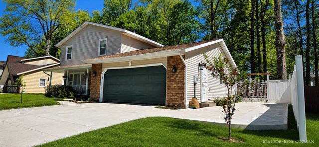 4810 Stauffer Avenue Se, City Of Kentwood, MI 49508