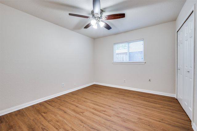 5072 Stanley Drive, The Colony, TX 75056