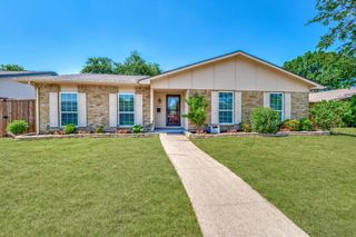 5072 Stanley Drive, The Colony, TX 75056