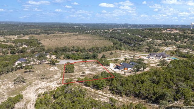 910 Blueridge Vw, Canyon Lake, TX 78133