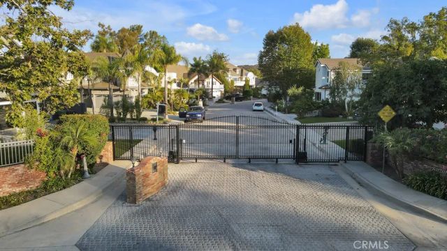 4239 Tarzana Estates Dr., Tarzana, CA 91356