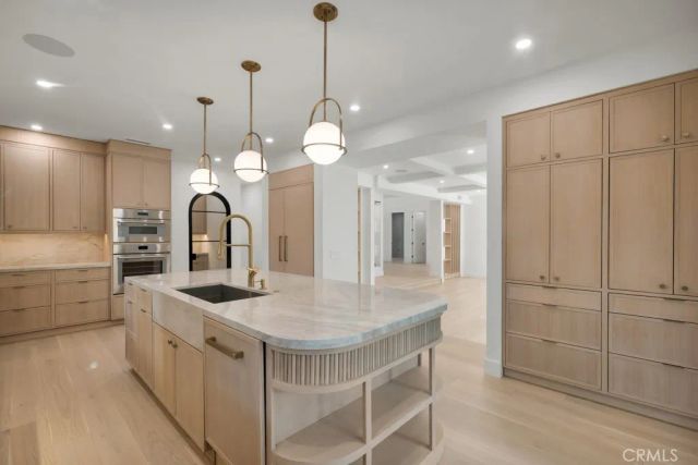 4239 Tarzana Estates Dr., Tarzana, CA 91356