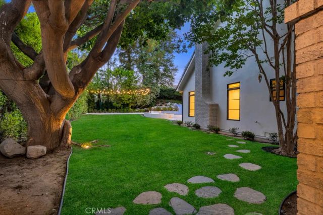4239 Tarzana Estates Dr., Tarzana, CA 91356
