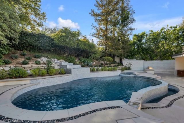 4239 Tarzana Estates Dr., Tarzana, CA 91356