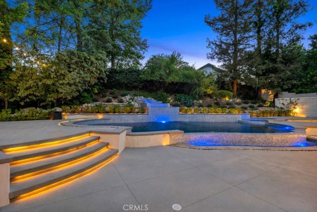 4239 Tarzana Estates Dr., Tarzana, CA 91356