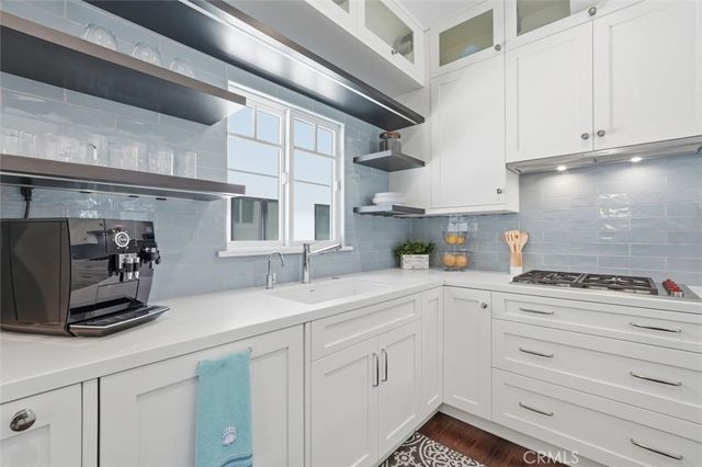 702 S Broadway A, Redondo Beach, CA 90277