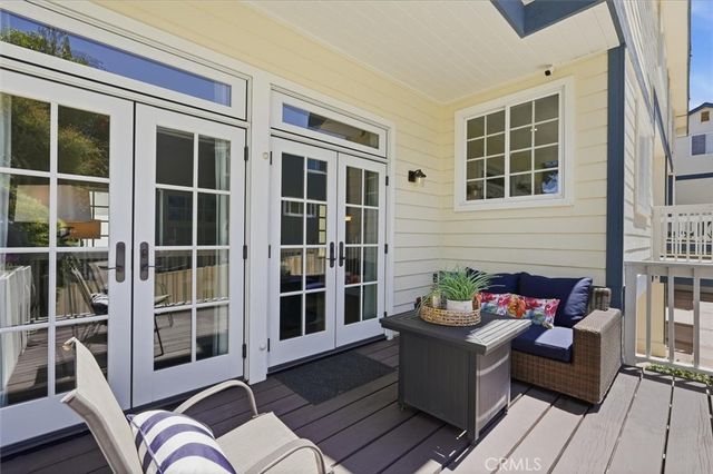 702 S Broadway A, Redondo Beach, CA 90277