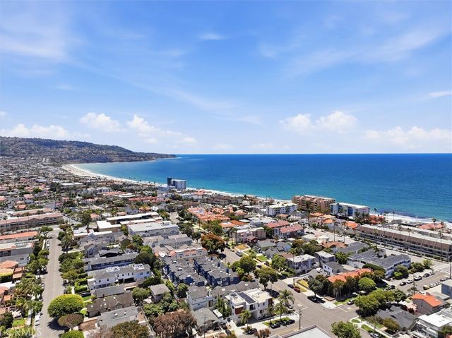 702 S Broadway A, Redondo Beach, CA 90277