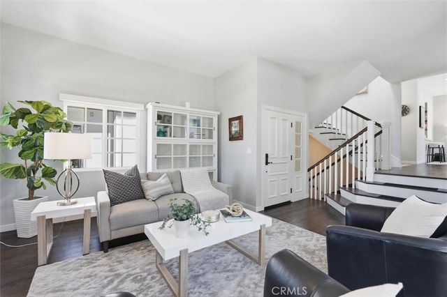 702 S Broadway A, Redondo Beach, CA 90277