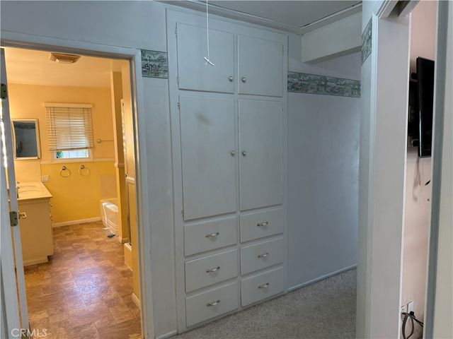 543 E Comstock, Glendora, CA 91741
