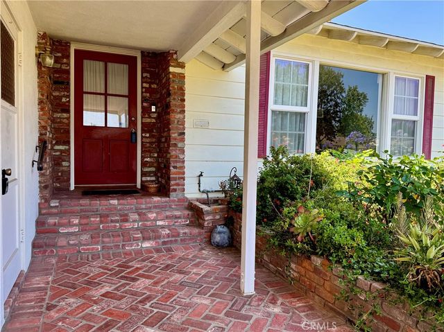 543 E Comstock, Glendora, CA 91741