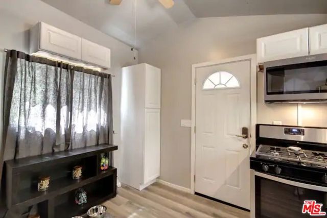 39219 Cedar Dell Road, Fawnskin, CA 92333