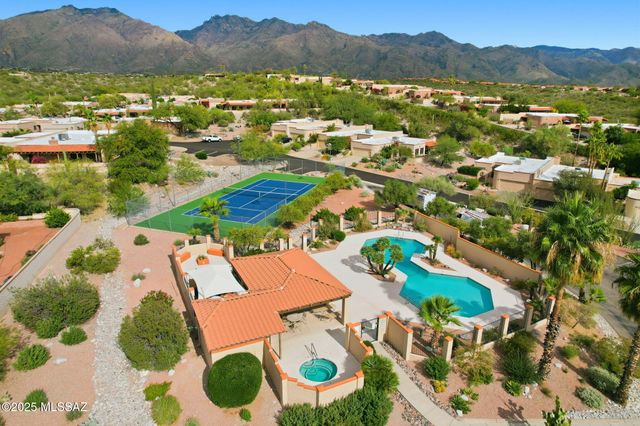 4968 N Territory Avenue, Tucson, AZ 85750