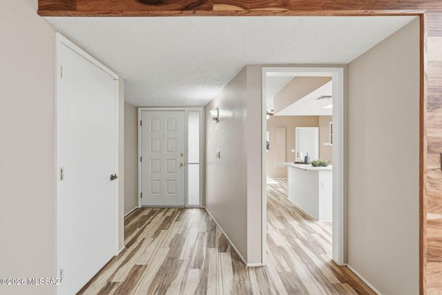 4968 N Territory Avenue, Tucson, AZ 85750