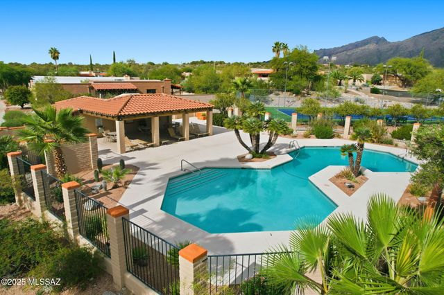 4968 N Territory Avenue, Tucson, AZ 85750