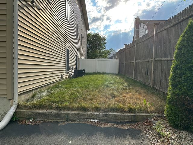 209 Adams St B, Malden, MA 02148