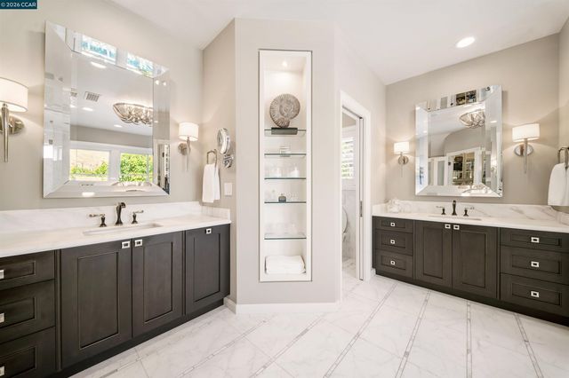 298 Barrington Ln, Alamo, CA 94507