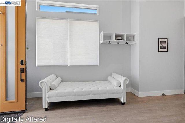 140 Coronado Ave, Alameda, CA 94501