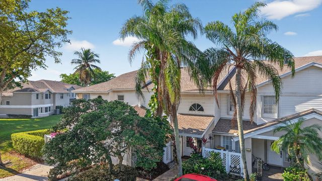 9064 Boca Gardens Parkway B, Boca Raton, FL 33496