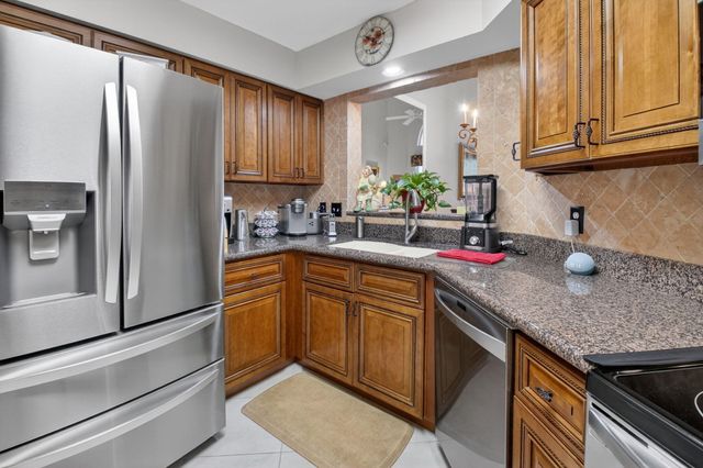 9064 Boca Gardens Parkway B, Boca Raton, FL 33496