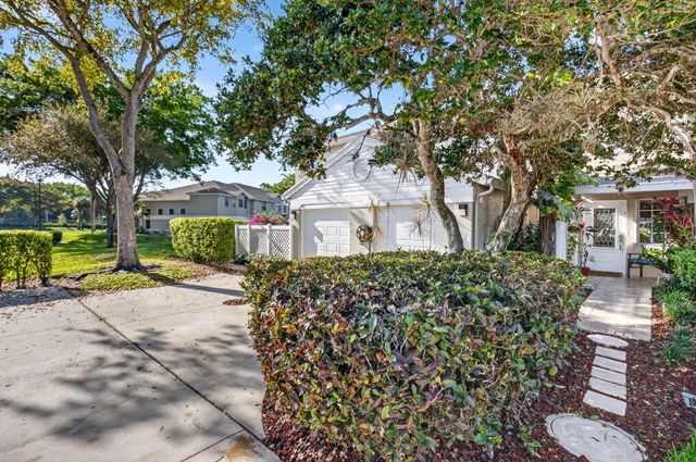 9064 Boca Gardens Parkway B, Boca Raton, FL 33496