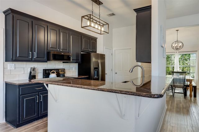 3110 Point CV, Lago Vista, TX 78645