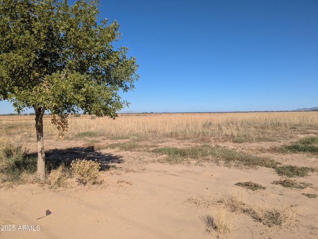 9515 S RUSSELL Road -, Casa Grande, AZ 85193