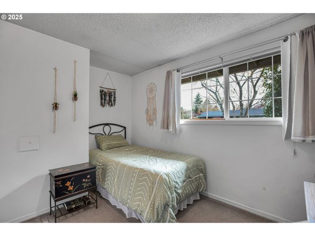 17277 Sw SUGAR PLUM Ct, Beaverton, OR 97007