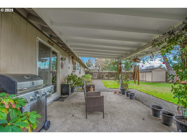 17277 Sw SUGAR PLUM Ct, Beaverton, OR 97007