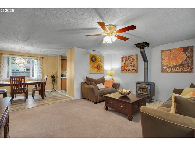 17277 Sw SUGAR PLUM Ct, Beaverton, OR 97007