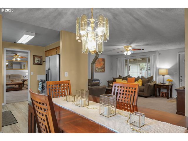 17277 Sw SUGAR PLUM Ct, Beaverton, OR 97007