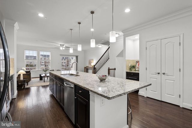 7932 QUIDDITCH LN, Elkridge, MD 21075