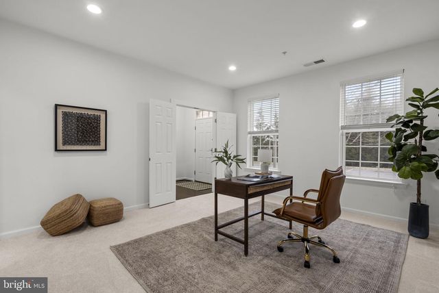 7932 QUIDDITCH LN, Elkridge, MD 21075