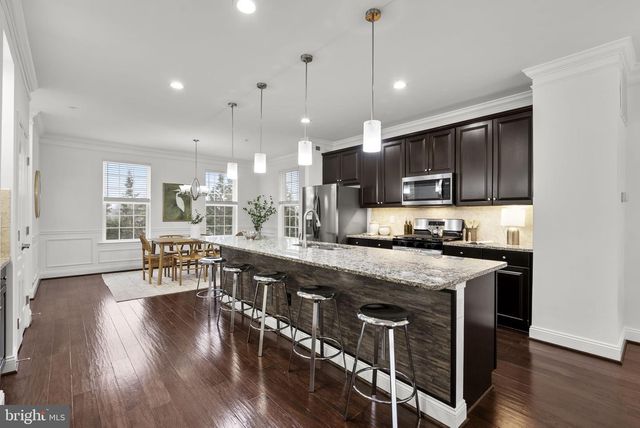 7932 QUIDDITCH LN, Elkridge, MD 21075