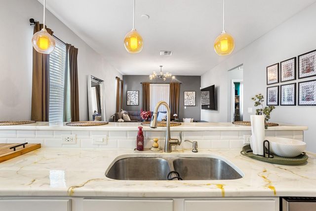 8602 TIDAL BREEZE DRIVE, Riverview, FL 33569