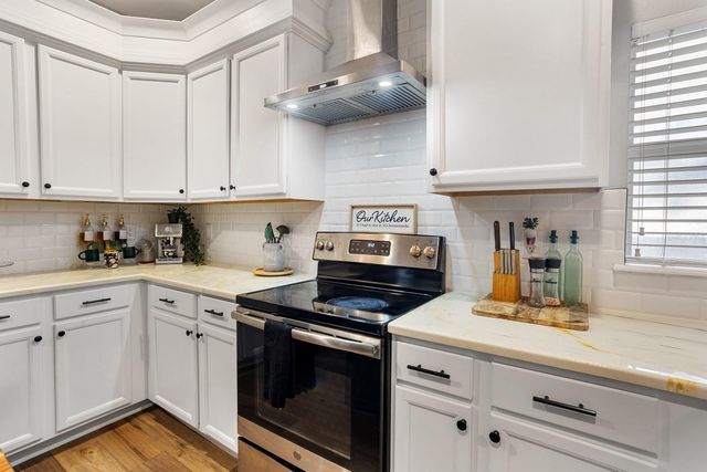 8602 TIDAL BREEZE DRIVE, Riverview, FL 33569