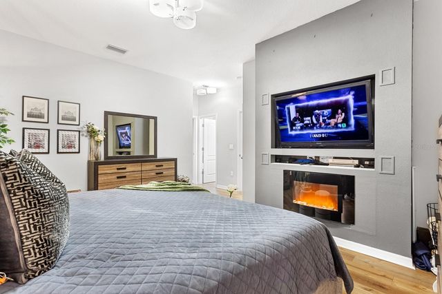 8602 TIDAL BREEZE DRIVE, Riverview, FL 33569