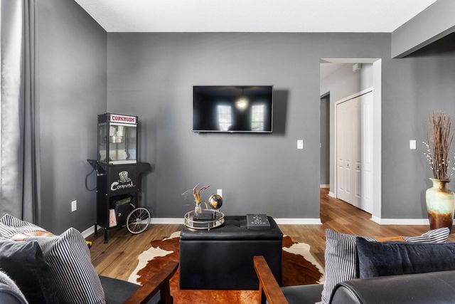 8602 TIDAL BREEZE DRIVE, Riverview, FL 33569